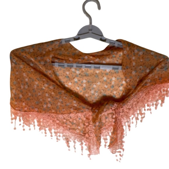 Floral Silk Lace Trim Shawl Scarf - NEW 🌼 - Picture 2 of 4